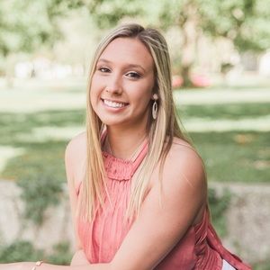 Meet your Posher, Taylor